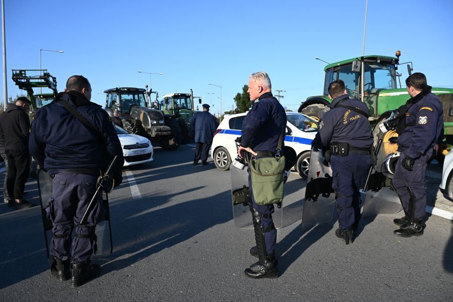 Στο νοσοκομείο αγρότης μετά από σοβαρό επεισόδιο με αστυνομικό