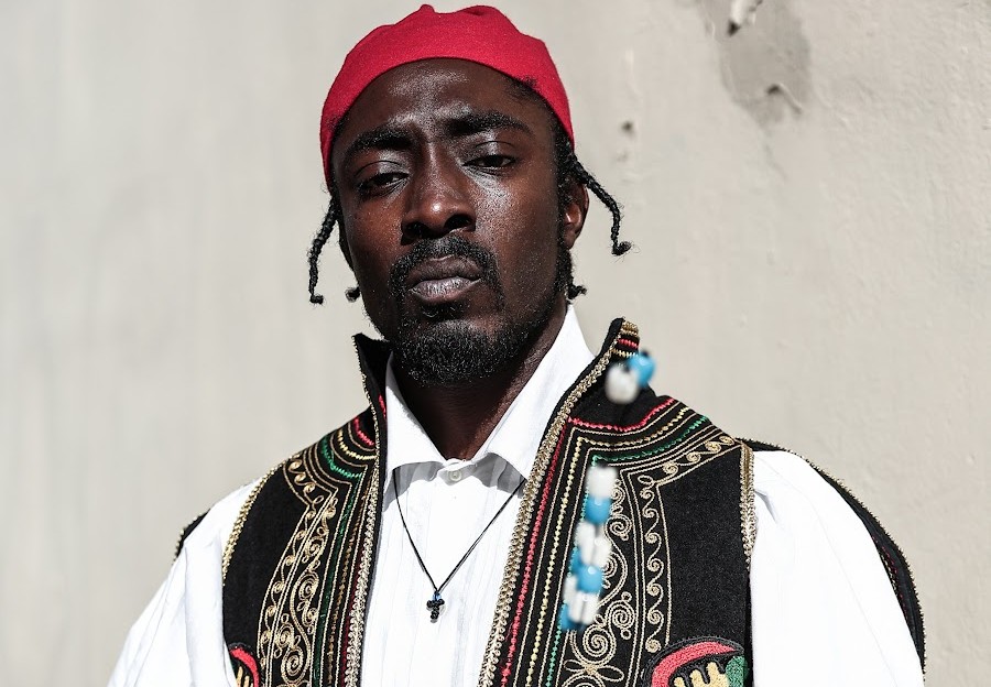 Ο Guardian κατέταξε ελληνικό άλμπουμ ανάμεσα στα κορυφαία για το 2025