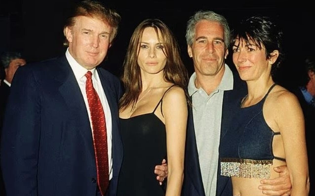 Νέες σοκαριστικές φωτογραφίες δείχνουν τον Έπσταϊν να αγκαλιάζει και να φιλά ανήλικα κορίτσια