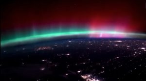 Το Βόρειο Σέλας όπως δεν το έχετε ξαναδεί – Βίντεο από τον Διεθνή Διαστημικό Σταθμό
