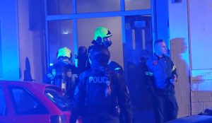 Φωτιά σε διαμέρισμα στα Πατήσια: Καπνοί «έπνιξαν» την πολυκατοικία – Δύο παιδιά διακομίστηκαν στο Παίδων