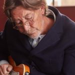 Πέθανε ο τραγουδιστής του “Driving Home for Christmas”,  Κρις Ρία