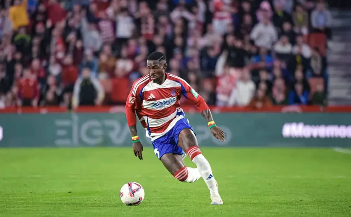 Ά&rho;&eta;&sigmaf;: &Pi;&iota;έ&zeta;&epsilon;&iota; &gamma;&iota;&alpha; &Chi;ό&nu;&gamma;&kappa;&lambda;&alpha; &kappa;&alpha;&iota; &epsilon;&xi;&tau;&rho;έ&mu; &nbsp;