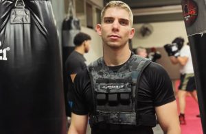 Έλληνας kickboxer: Δέχθηκε την άγρια επίθεση επειδή έβγαλε νοκ άουτ τον αντίπαλό του – «Δεν το περίμεναν», τι είπε στο MEGA για την περιπέτειά του