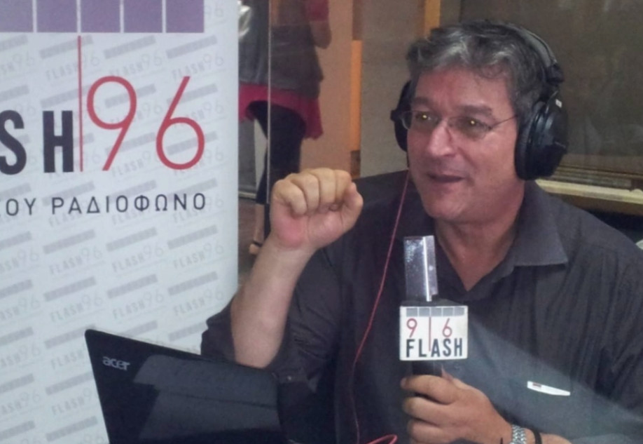 Ο τελευταίος αποχαιρετισμός στον Αντώνη Κοκορίκο στη Ριτσώνα