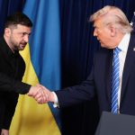 Η επόμενη μέρα της συνάντησης Τραμπ – Ζελένσκι και το διακύβευμα στο Ντονμπάς