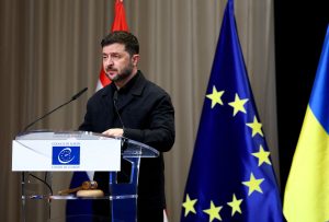 Ζελένσκι: Κρίσιμη η αξιοποίηση δεσμευμένων ρωσικών περιουσιακών στοιχείων για την οικονομία της Ουκρανίας