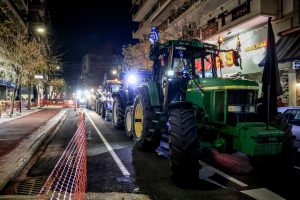 Κλιμακώνουν τις κινητοποιήσεις τους οι αγρότες στην Ήπειρο