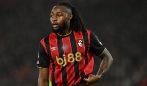 Οι «μεγάλοι» της Premier League περιμένουν την απόφασή του Σεμένιο