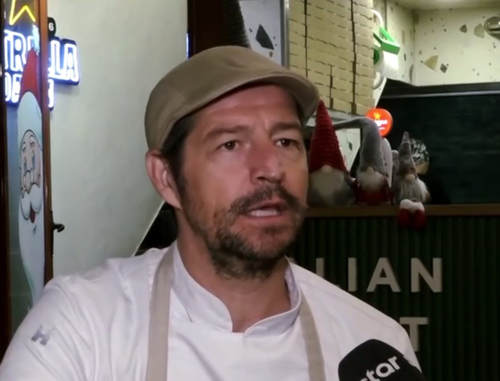 Απόστολος Ρουβάς: Ο αδελφός του Σάκη άνοιξε πιτσαρία στην Ηλιούπολη