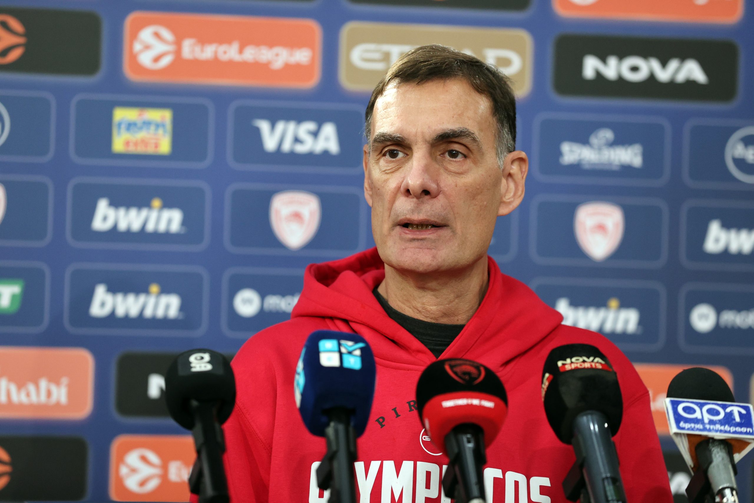 Μπαρτζώκας για μεταγραφές: «Με έχει κουράσει πάρα πολύ, έχουμε παίκτες να παίξουμε»