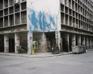 Καταγράφοντας 10 χρόνια κρίσης