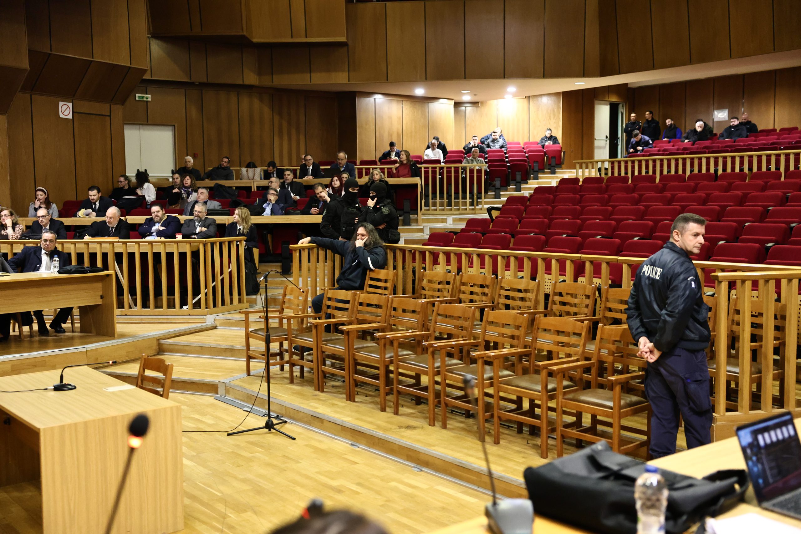 &Delta;ί&kappa;&eta; &Chi;&rho;&upsilon;&sigma;ή&sigmaf; &Alpha;&upsilon;&gamma;ή&sigmaf;: &Sigma;ή&mu;&epsilon;&rho;&alpha; &eta; &epsilon;&tau;&upsilon;&mu;&eta;&gamma;&omicron;&rho;ί&alpha; &gamma;&iota;&alpha; 42 &kappa;&alpha;&tau;&eta;&gamma;&omicron;&rho;&omicron;ύ&mu;&epsilon;&nu;&omicron;&upsilon;&sigmaf; &ndash; &Pi;&omicron;&iota;&omicron;&iota; &kappa;&iota;&nu;&delta;&upsilon;&nu;&epsilon;ύ&omicron;&upsilon;&nu; &mu;&epsilon; &phi;&upsilon;&lambda;ά&kappa;&iota;&sigma;&eta;