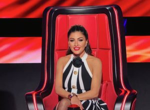 Έλενα Παπαρίζου: Εκτάκτως στο νοσοκομείο η γνωστή τραγουδίστρια