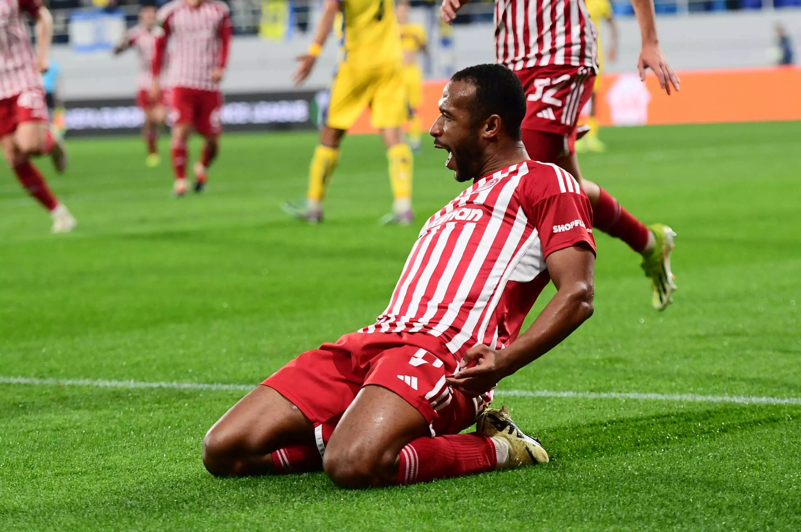 &Omicron;&lambda;&upsilon;&mu;&pi;&iota;&alpha;&kappa;ό&sigmaf;: &Tau;&omicron; &epsilon;&nu;&tau;&upsilon;&pi;&omega;&sigma;&iota;&alpha;&kappa;ό &psi;&alpha;&lambda;&iota;&delta;ά&kappa;&iota; &tau;&omicron;&upsilon; &Epsilon;&lambda; &Kappa;&alpha;&alpha;&mu;&pi;ί &kappa;&alpha;&iota; &omicron;&iota; &mu;&nu;ή&mu;&epsilon;&sigmaf; &alpha;&pi;ό &tau;&omicron; &pi;&alpha;&iota;&chi;&nu;ί&delta;&iota; &kappa;ό&nu;&tau;&rho;&alpha; &sigma;&tau;&eta;&nu; &Mu;&alpha;&kappa;ά&mu;&pi;&iota; &Tau;&epsilon;&lambda; &Alpha;&beta;ί&beta;