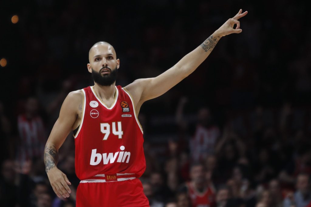 Ολυμπιακός: Με Φουρνιέ στη «μάχη» κόντρα στη Μπαρτσελόνα – Εκτός παραμένει ο ΜακΚίσικ