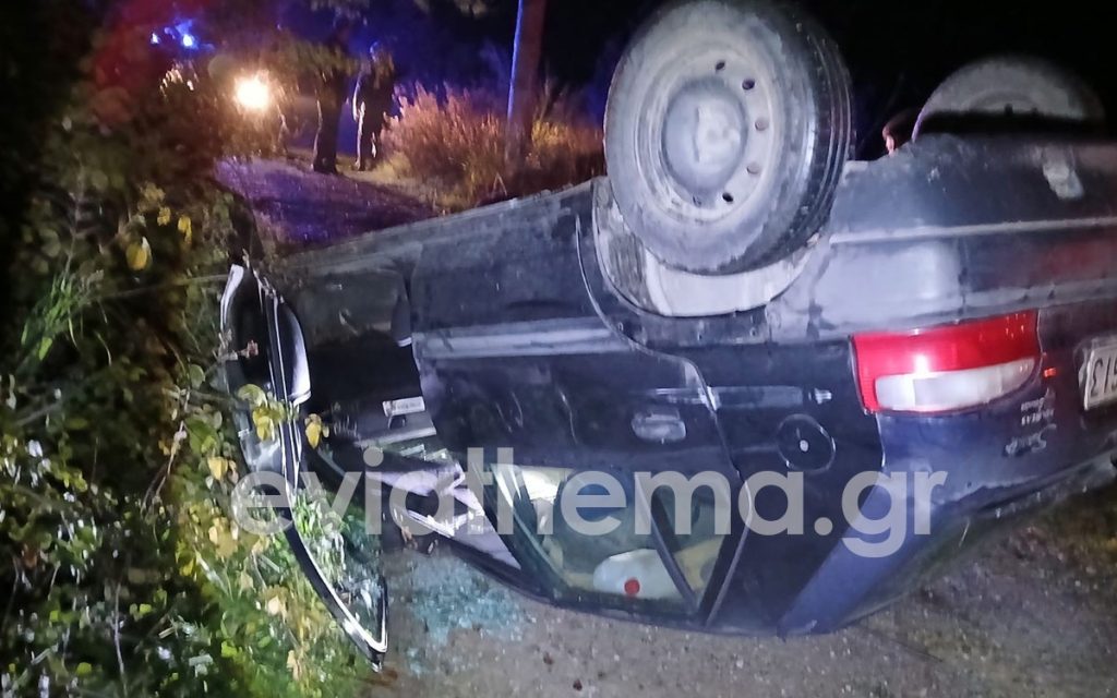 Θανατηφόρο τροχαίο στην Εύβοια: Αυτοκίνητο προσέκρουσε σε κολώνα και κατέληξε σε χωράφι