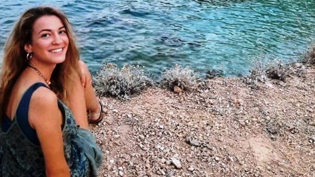 Γυναικοκτονία στη Φολέγανδρο: Ένοχος για ανθρωποκτονία από πρόθεση o δολοφόνος της Γαρυφαλλιάς