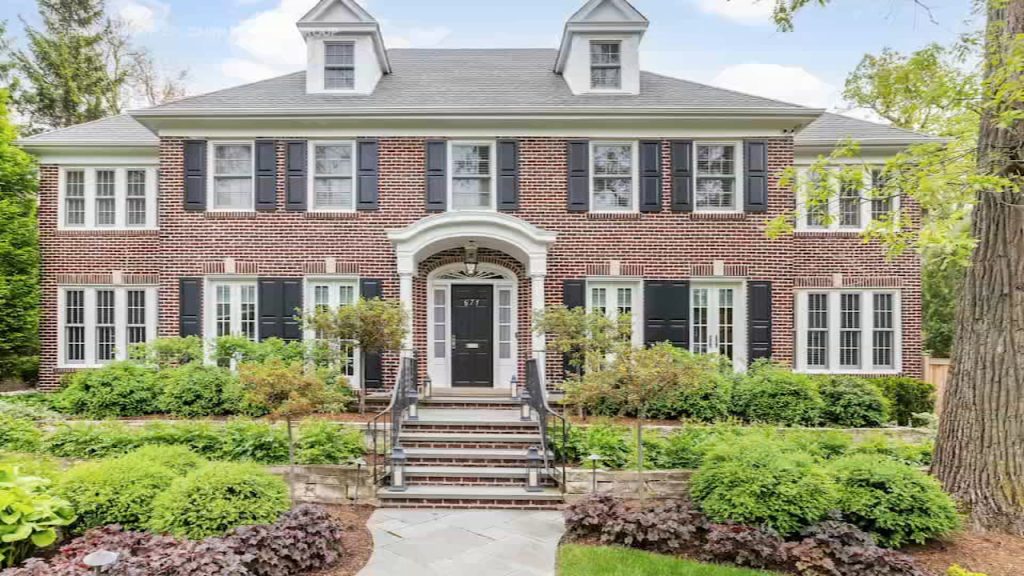 Το σπίτι του «Home Alone» ανακαινίζεται για να θυμίζει τη δεκαετία του ’90