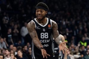 «Ο Τζόουνς συμφώνησε στους προσωπικούς όρους με τον Ολυμπιακό»