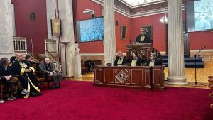 Πραγματοποιήθηκε η αναγόρευση του Φώτου Λαμπρινού σε επίτιμο διδάκτορα του ΕΚΠΑ