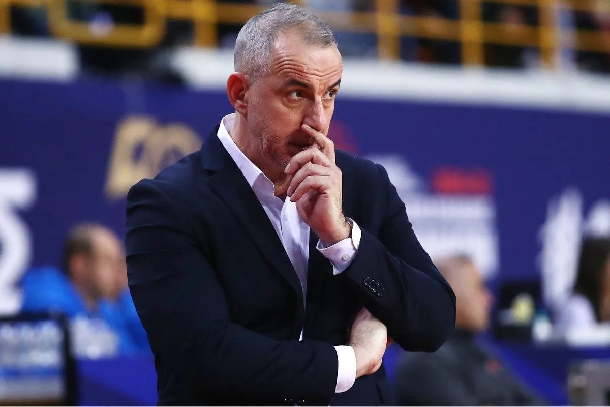 &Lambda;&iota;&mu;&nu;&iota;ά&tau;&eta;&sigmaf;: &Epsilon;&pi;ί&sigma;&eta;&mu;&alpha; &tau;έ&lambda;&omicron;&sigmaf; &alpha;&pi;ό &tau;&omicron;&nu; &Pi;&rho;&omicron;&mu;&eta;&theta;έ&alpha;