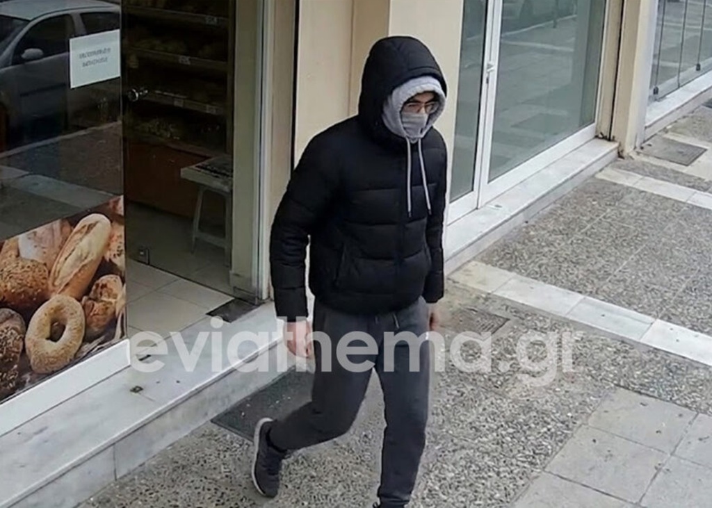 Τρόμος σε φούρνο στη Χαλκίδα: Αντί για τα κάλαντα, μπήκε για να ληστέψει με την απειλή μαχαιριού