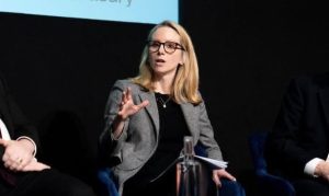 Λούσι Ρίγκμπι στα ΝΕΑ: Στόχος η επανένταξη της Βρετανίας στην τελωνειακή ένωση της ΕΕ