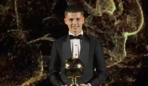 Ο Χρήστος Μουζακίτης είναι ο νικητής του βραβείου European Golden Boy Web 2025