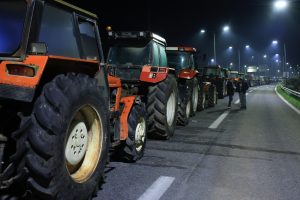 Η κρίσιμη εβδομάδα για το αγροτικό: Τα αιτήματα, η απειλή κλιμάκωσης και οι πιέσεις για διάλογο