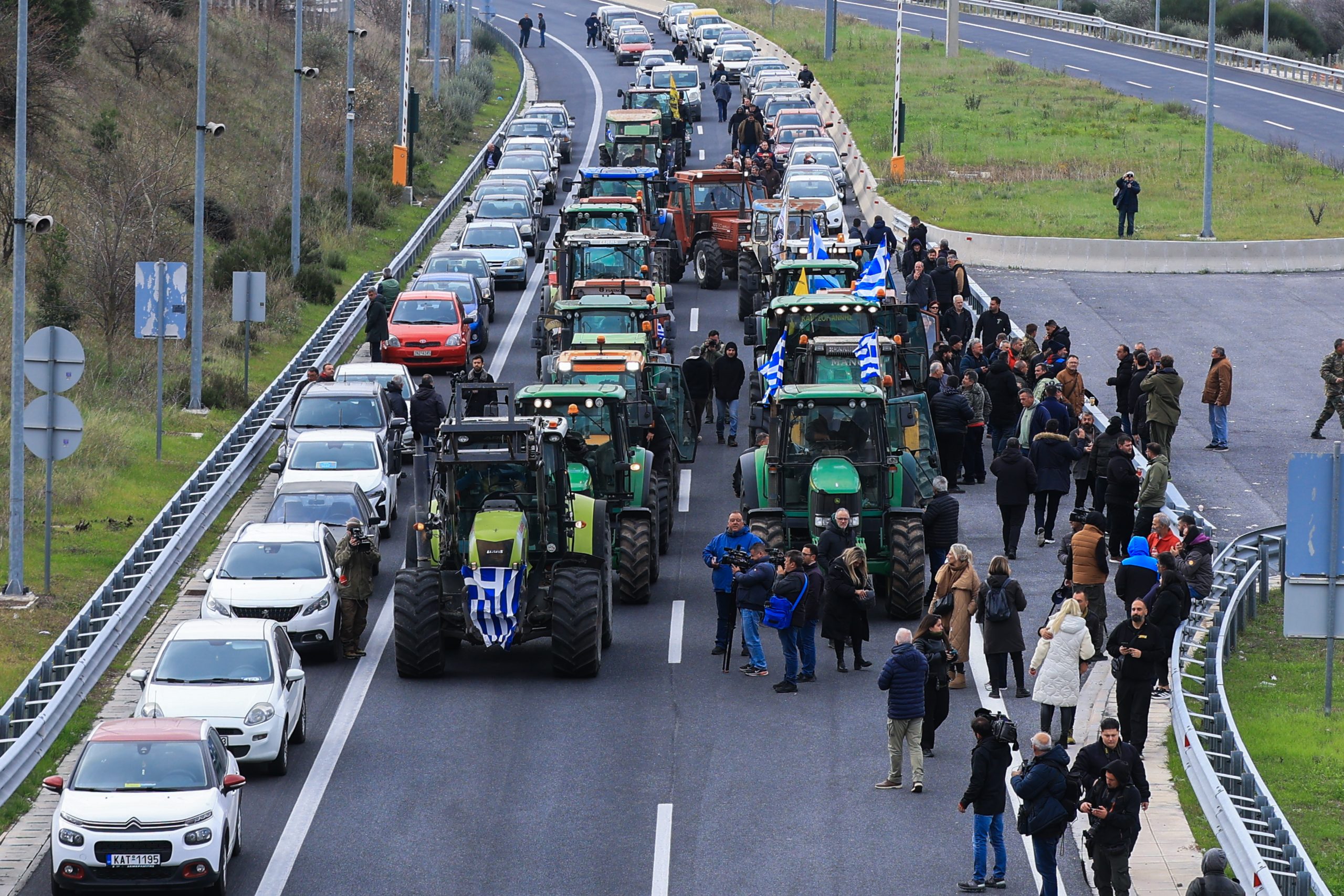 &Omicron;&delta;&eta;&gamma;ό&sigmaf; &delta;&iota;έ&lambda;&epsilon;&upsilon;&sigma;&eta;&sigmaf; &alpha;&pi;ό &tau;&alpha; &mu;&pi;&lambda;ό&kappa;&alpha;: &Omicron;&iota; &epsilon;&nu;&alpha;&lambda;&lambda;&alpha;&kappa;&tau;&iota;&kappa;έ&sigmaf;, &tau;&alpha; &epsilon;&micro;&pi;ό&delta;&iota;&alpha; &kappa;&alpha;&iota; &omicron;&iota; &pi;&rho;&omicron;&omicron;&pi;&tau;&iota;&kappa;έ&sigmaf; &gamma;&iota;&alpha; &tau;&iota;&sigmaf; &epsilon;&pi;ό&micro;&epsilon;&nu;&epsilon;&sigmaf; &eta;&micro;έ&rho;&epsilon;&sigmaf;