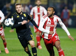 Η Μυλωνού τον άνδρα της κ.λπ. κ.λπ.