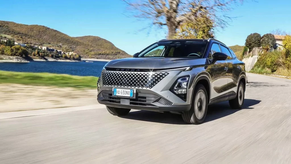 Στην Ελλάδα το Omoda 5 SHS-H, το ισχυρότερο υβριδικό SUV κάτω από τις 25.000 ευρώ