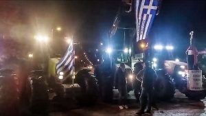 Ανοιξε το τελωνείο Ευζώνων μετά από τέσσερις ώρες αποκλεισμού