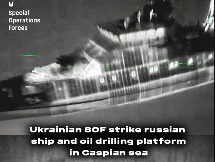 Η Ουκρανία έπληξε εξέδρα πετρελαίου και πολεμικό πλοίο της Ρωσίας στην Κασπία