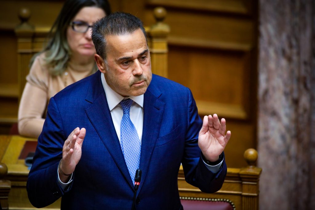 Επαφές για τη χρηματοδότηση μεγάλων ενεργειακών έργων