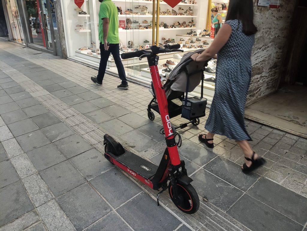 Σέρρες: Τραγωδία με νεκρό 50χρονο μετά από τροχαίο με πατίνι