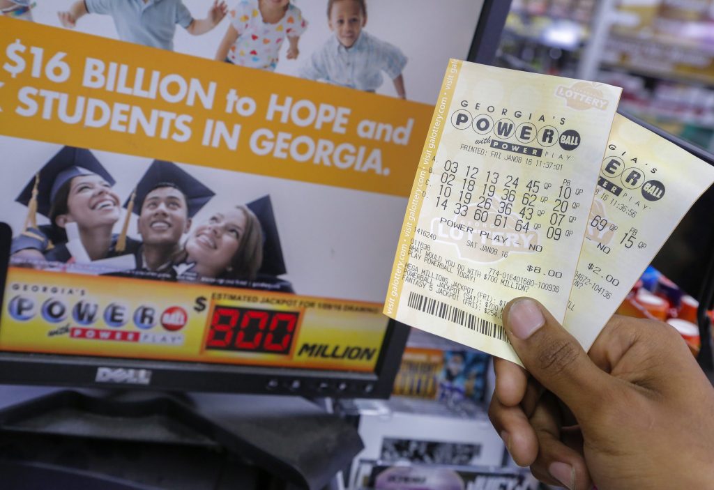 Σπάει κάθε ρεκόρ το Powerball: Μοιράζει 1,7 δισεκατομμύρια δολάρια το τζακπότ