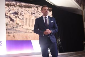 Οταν τα φώτα σβήνουν…