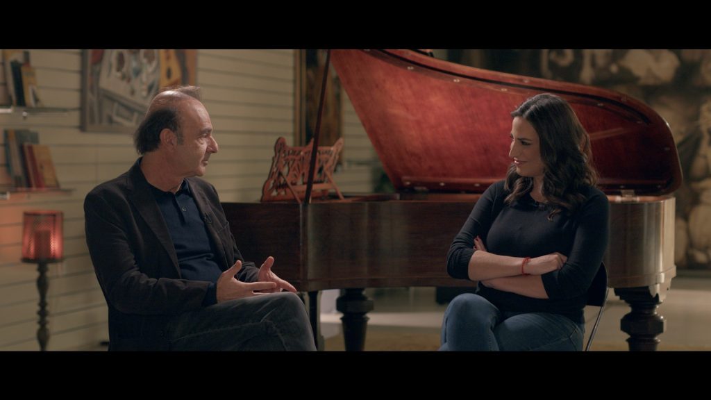 Mega Stories: «Ο Θάνος Μικρούτσικος μέσα από τα λόγια των δικών του ανθρώπων» – Απόψε στο Mega με τη Δ. Αναγνωστοπούλου