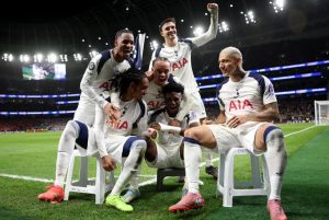 Τότεναμ – Σλάβια Πράγας 3-0: Εύκολη νίκη για τους «σπερς» που… βλέπουν οκτάδα