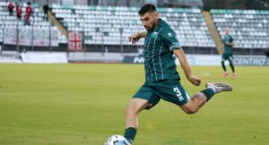 Επιμένει ελληνικά με Τσάπρα και Βήχο