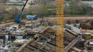 Παναθηναϊκός: Πλάνα από την τοποθέτηση της πρώτης κερκίδας στο νέο γήπεδο (vid)