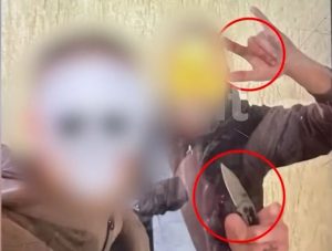 Παραδόθηκε ο ένας από τους δύο δράστες που μαχαίρωσαν τον 14χρονο στον Χολαργό