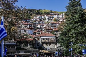 Αγωνία στους ξενοδόχους για τα αγροτικά μπλόκα – Ξεκίνησαν οι ακυρώσεις σε δημοφιλείς προορισμούς