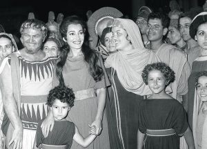 Έφυγε από τη ζωή η Κική Μορφωνιού: Από τα Πατήσια στην Επίδαυρο, στο πλευρό της Μαρίας Κάλλας