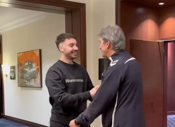 Ο Μορόν επισκέφθηκε την αποστολή της Ρεάλ Μπέτις