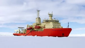 Αποστολή στην Ανταρκτική κρίσιμη για το μέλλον της ανθρωπότητας – Τεράστιο παγόβουνο διαλύεται σε λίγες εβδομάδες