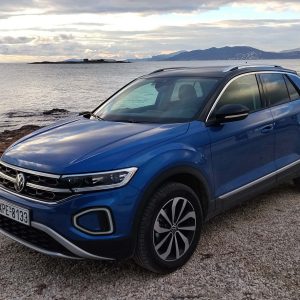 Volkswagen T-Roc: Χτίζει το δικό του κοινό με άσο στο μανίκι