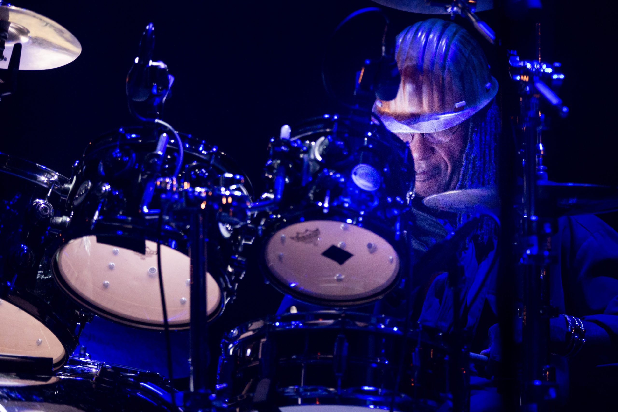 &Sigma;&lambda;ά&iota; &Nu;&tau;ά&nu;&mu;&pi;&alpha;&rho;: &Pi;έ&theta;&alpha;&nu;&epsilon; &omicron; &tau;&zeta;&alpha;&mu;&alpha;ϊ&kappa;&alpha;&nu;ό&sigmaf; &nu;&tau;&rho;ά&mu;&epsilon;&rho; &kappa;&alpha;&iota; &theta;&rho;ύ&lambda;&omicron;&sigmaf; &tau;&eta;&sigmaf; &rho;έ&gamma;&kappa;&epsilon;